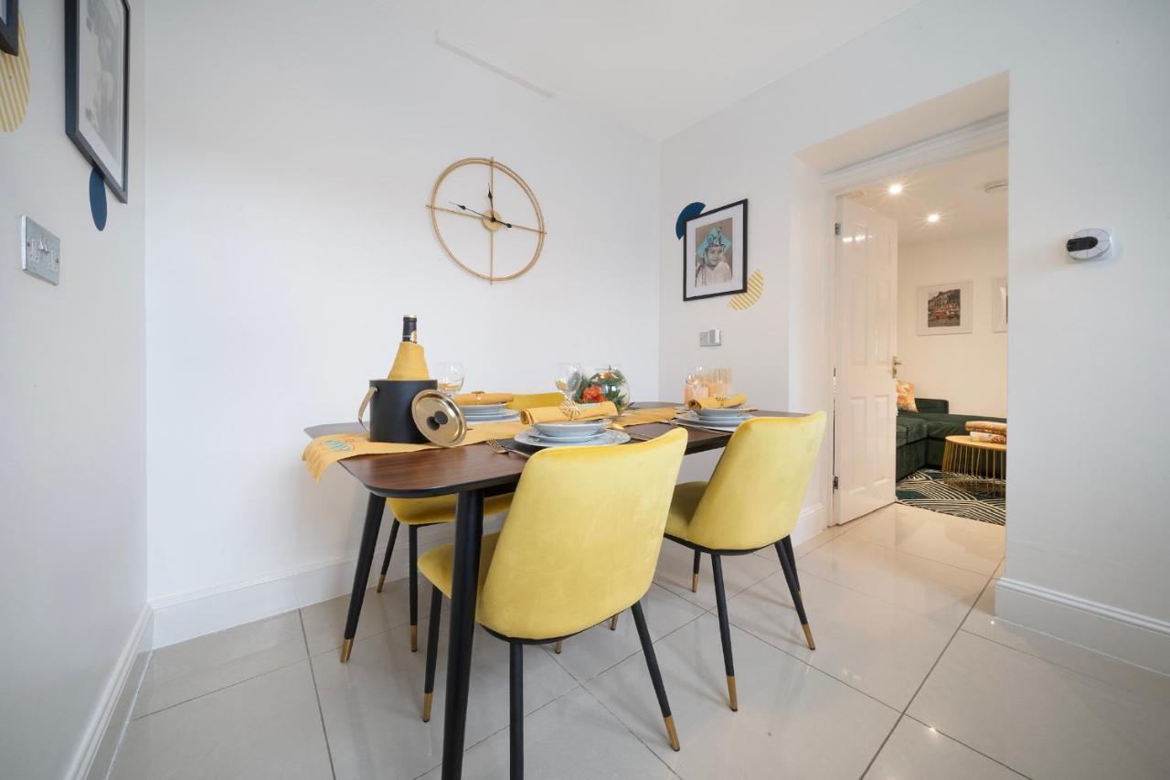 1 Bed House, Free On Street Parking, Central Gloucester Esterno foto