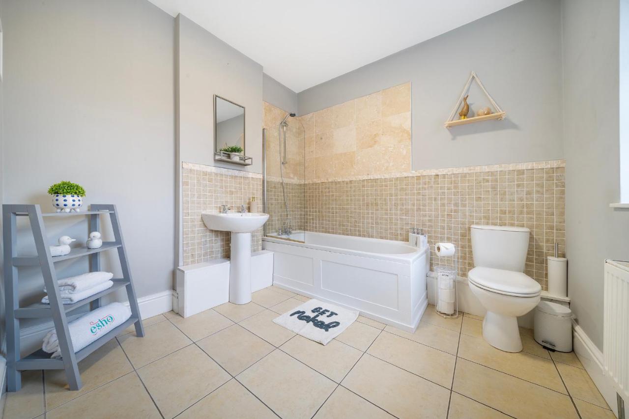 1 Bed House, Free On Street Parking, Central Gloucester Esterno foto
